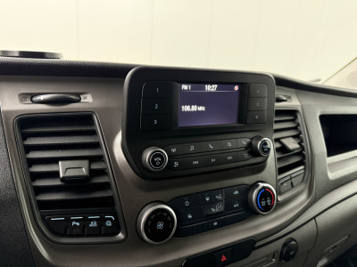 Ford Transit 2.0TDCi 130PK L3H2 | Airco | Cruise | 3-Zits | Betimmering foto 18