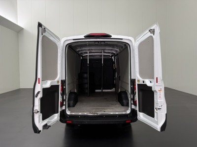 Ford Transit 2.0TDCi 130PK L3H2 | Airco | Cruise | Camera | 3-Zits | Betimmering foto 5