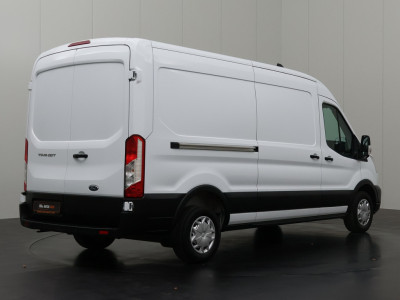 Ford Transit 2.0TDCi 130PK L3H2 | Euro 6 | Airco | Cruise | 3-Zits foto 2