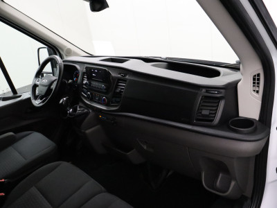 Ford Transit 2.0TDCi 130PK L3H3 | Airco | Cruise | Camera | 3-Persoons foto 19
