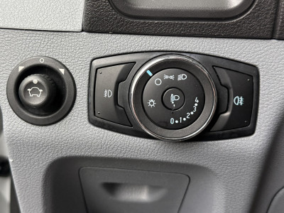 Ford Transit 2.0TDCi 130PK Open Laadbak 4,25 Laadlengte | Airco | Cruise | 3-Zits | Leder 18