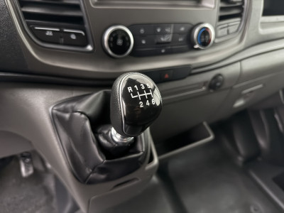 Ford Transit 2.0TDCi 170PK Bakwagen+Laadklep | Dakpoiler | Airco | Cruise | 3-Zits foto 17