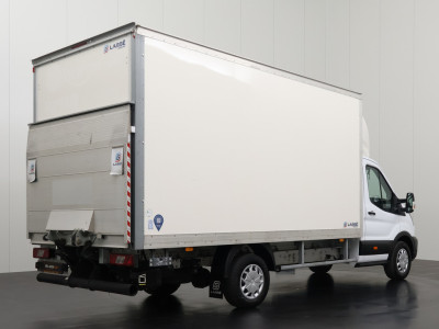 Ford Transit 2.0TDCi 170PK Bakwagen+Laadklep | Dakpoiler | Airco | Cruise | 3-Zits foto 2
