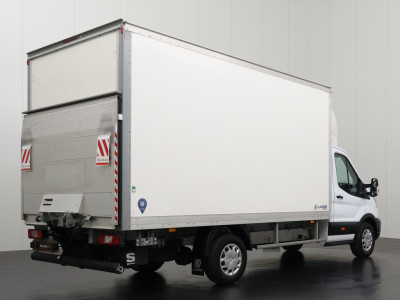 Ford Transit 2.0TDCi 170PK Bakwagen+Laadklep | Dakpoiler | Airco | Cruise | 3-Zits foto 2