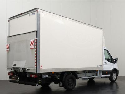 Ford Transit 2.0TDCi 170PK Bakwagen+Laadklep | Dakspoiler | Airco | Cruise | 3-Zits foto 2