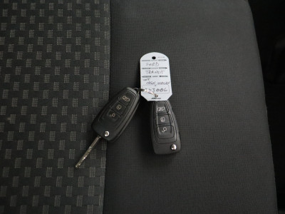 Ford Transit 2.0TDCi 170PK Dubbele Cabine Kipper | Camera | Airco | Cruise | 3500Kg TG foto 7