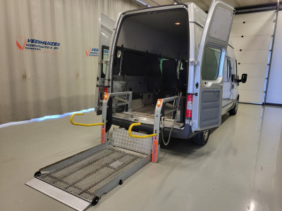 Ford Transit 2.2TDCI Rolstoelauto Apk tot 12-7-2026! foto 7