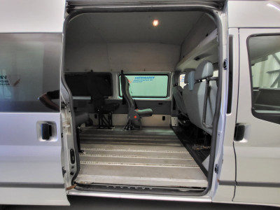 Ford Transit 2.2TDCI Rolstoelauto Apk tot 12-7-2026! foto 9