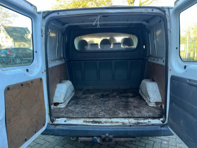 Ford Transit 260S 2.2 TDCI DC 18