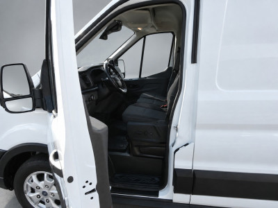 Ford Transit 310 2.0 TDCI L2H2 Trend AUTOMAAT CRUISE CONTROL PDC NAVIGATIE foto 8