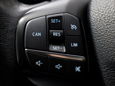 Ford Transit 330 2.0 TDCI 130pk L2H3 Trend Airco/Camera Laadklep 500kg 02-2022 foto 18
