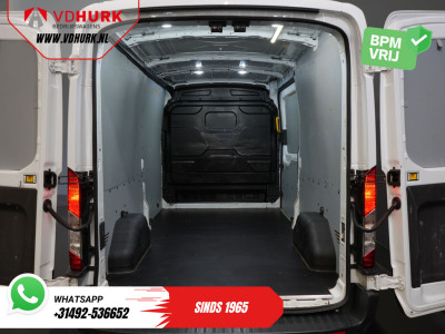 Ford Transit 330 2.0 TDCI 130 pk Trend Aut. L3H2 Carplay/ Camera/ PDC/ Cruise/ Trekhaak/ Airco Klaar voor publicatie 16-09 foto 15