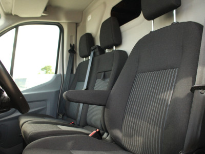 Ford Transit 330 2.0TDCI 131pk L2H2 Trend | Camera | Trekhaak | Navi | Cruise | Lease 278,- p/m foto 14