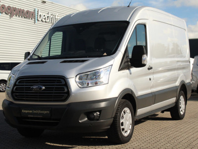 Ford Transit 330 2.0TDCI 131pk L2H2 Trend | Camera | Trekhaak | Navi | Cruise | Lease 278,- p/m foto 2