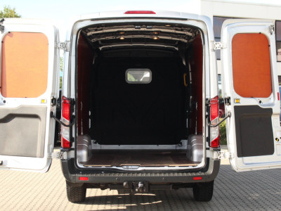 Ford Transit 330 2.0TDCI 131pk L2H2 Trend | Camera | Trekhaak | Navi | Cruise | Lease 278,- p/m foto 8