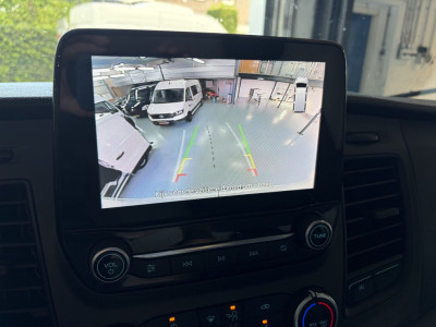Ford Transit 350 2.0 TDCI 130PK Euro6 Automaat L2H2 Trend â airco â navigatie â camera â APK 04-2027 foto 18