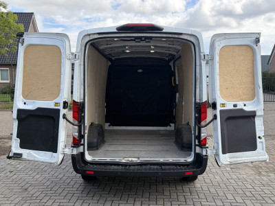 Ford Transit 350 2.0 TDCI 130PK Euro6 Automaat L2H2 Trend â airco â navigatie â camera â APK 04-2027 foto 9