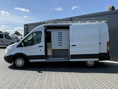Ford Transit 350 2.0 TDCI 130 PK / L3H2 / 2x SCHUIFDEUR / SORTIMO INRICHTING / IMPERIAAL / 2.8 TONS TREKHAAK / 3-ZITS / CRUISE foto 3