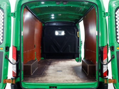 Ford Transit 350 2.0 TDCI 130pk E6 RWD L3H2 Trend Airco/Camera/Trekhaak 2750kg 11-2019 5