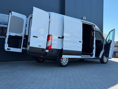 Ford Transit 350 2.0 TDCI 130pk L3H2 Trend AUTOMAAT | 2 X SCHUIFDEUR | Raptor | Camera | DAB | 17 inch LM | Cruise | Bluetooth 11
