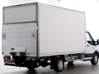 Ford Transit 350 2.0 TDCI 130pk RWD Trend Bakwagen met laadklep 01-2024 foto 2