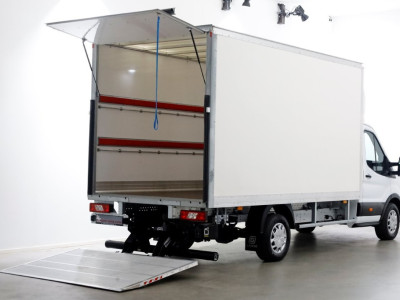 Ford Transit 350 2.0 TDCI 130pk RWD Trend Bakwagen met laadklep 05-2024 foto 3