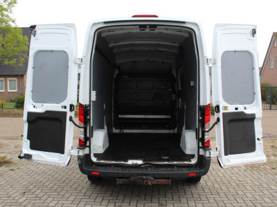 Ford Transit 350 2.0 TDCI 170PK Euro6 L3H3 Trend â 2800KG trekhaak foto 4