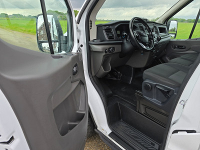 Ford Transit 350 2.0 TDCI L2 H2 - 130 Pk - Euro 6 - Airco - Cruise Control foto 20