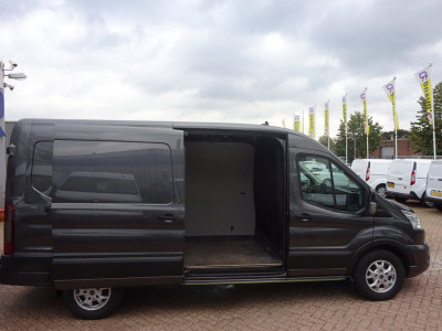 Ford Transit 350 2.0 TDCI L2H2 Limited AUTOMAAT AIRCO CRUISE CONTROL NAVIGATIE foto 6