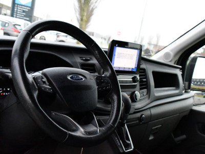 Ford Transit 350 2.0 TDCI L3H2 Black Edition Camera, Cruise, Caplay, Automaat, 130PK, Trekhaak, Multimedia, Sensoren, UNIEK! foto 2