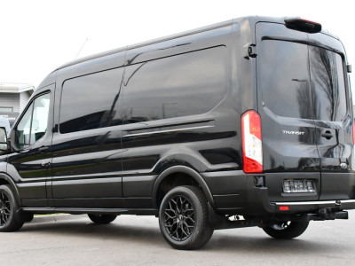 Ford Transit 350 2.0 TDCI L3H2 Black Edition Camera, Cruise, Caplay, Automaat, 130PK, Trekhaak, Multimedia, Sensoren, UNIEK! foto 3
