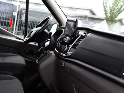 Ford Transit 350 2.0 TDCI L3H2 Limited PB Edition Camera, Cruise, Carplay, Xenon, Automaat, 185pk, Multimedia, Trekhaak, Sensoren, Uniek! foto 16