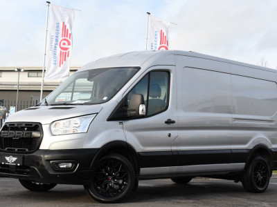Ford Transit 350 2.0 TDCI L3H2 Raptor Edition Camera, Cruise, Carplay, 170pk, Trekhaak, Multimedia, Sensoren, Uniek! foto 4