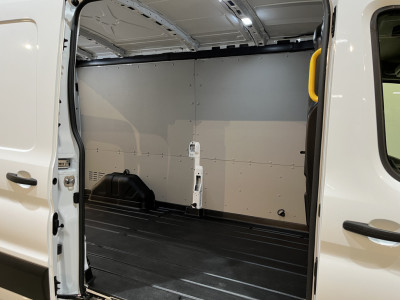 Ford Transit 350 2.0 TDCI L3H2 Trend 130 PK Automaat / Euro 6 / Airco / Cruise Control / PDC / 3-Zits 43.000 KM !! 19
