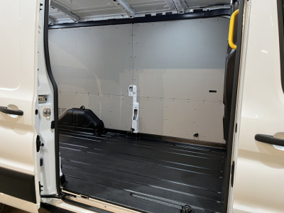 Ford Transit 350 2.0 TDCI L3H2 Trend 130 PK Automaat / Euro 6 / Airco / PDC / Cruise Control / 3-Zits / 60.500 KM !! foto 18