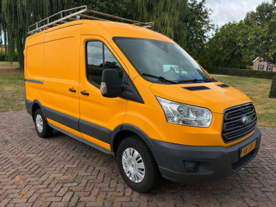 Ford Transit 350 2.2 TDCI 125pk L2H2 AIRCO Trend foto 2