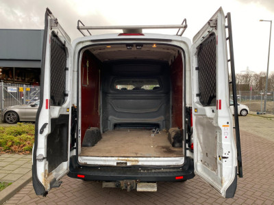 Ford Transit 350 2.2 TDCI L2H2 DC Ambiente * Cruise Control * 2015 * Euro5 * 92KW=125PK * APK 17-4-2026 * Nette Bus * 6
