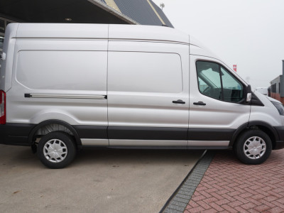 Ford Transit 350L 2.0 TDCI 130PK  L3H3 Trend nr. V066 | Airco | Cruise | Camera | Trekhaak foto 3