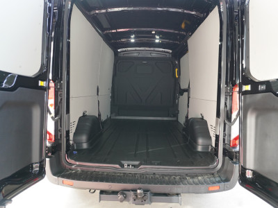 Ford Transit 350L 2.0 TDCI 165PK L3H2 Limited Automaat nr.V108 | Airco | Adap.Cruise | 360Camera | Navi | Trekhaak foto 12