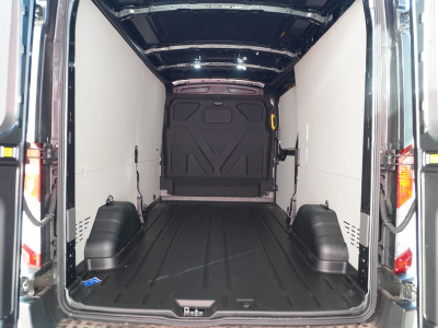Ford Transit 350L 2.0 TDCI 165PK L3H2 Limited Automaat nr.V113 | Airco | Adap. Cruise | 360 Camera foto 13