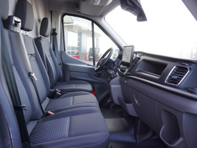 Ford Transit 350L 2.0 TDCI 165PK L3H2 Limited Automaat schuifdeur L+R nr.V107 | Airco | Adap. Cruise | 360 Camera foto 16