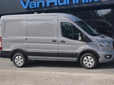Ford Transit 350M L2H2 Limited AUT-8 165PK BPM VRIJ Navi, 360 Cam, ACC, Xenon, Lm Velg, Trekhaak!! NR. A116 foto 6