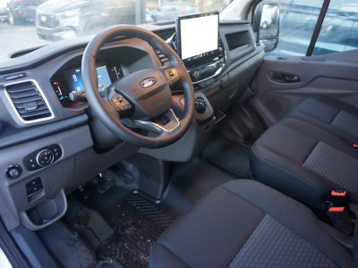 Ford Transit 350M L2H2 Limited AUT-8 165PK BPM VRIJ Navi, 360 Cam, ACC, Xenon, Lm Velg, Trekhaak!! NR. A116 foto 9