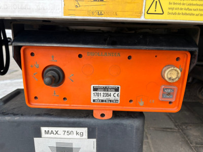 Ford Transit Bakwagen 350 2.0 TDCI L4H1|Dhollandia laadklep|EURO6|131PK|airco|bluetooth|drie zitplaatsen|elektrisch pakket foto 17