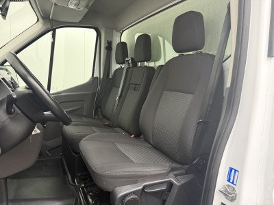 Ford Transit Bakwagen+Laadklep | Dubbellucht | Airco | Cruise | 3-Zits 19