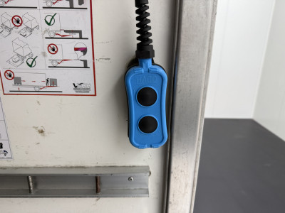 Ford Transit Bakwagen+Laadklep | Dubbellucht | Airco | Cruise | 3-Zits 21