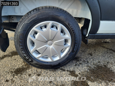 Ford Transit 130pk L3H2 Nieuw! Airco Cruise Trend L3 12m3 Airco Cruise control foto 19
