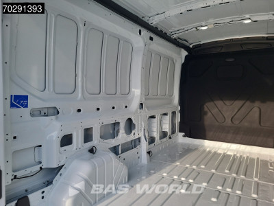 Ford Transit 130pk L3H2 Nieuw! Airco Cruise Trend L3 12m3 Airco Cruise control foto 8