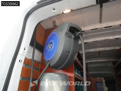Ford Transit 130pk L4H3 Dubbele Schuifdeur Werkplaatsinrichting Airco Navi Carplay Camera Trekhaak Euro6 L3 Airco Trekhaak Cruise control foto 21