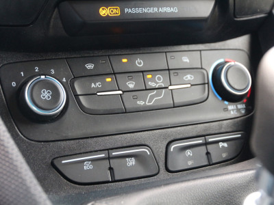 Ford Transit Connect 1.5 EcoBlue 100 | L2 | KAR-edition | Cruise | Airco.. 10